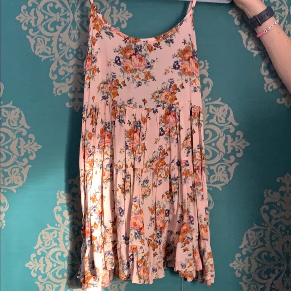 Flowered pink mini dress